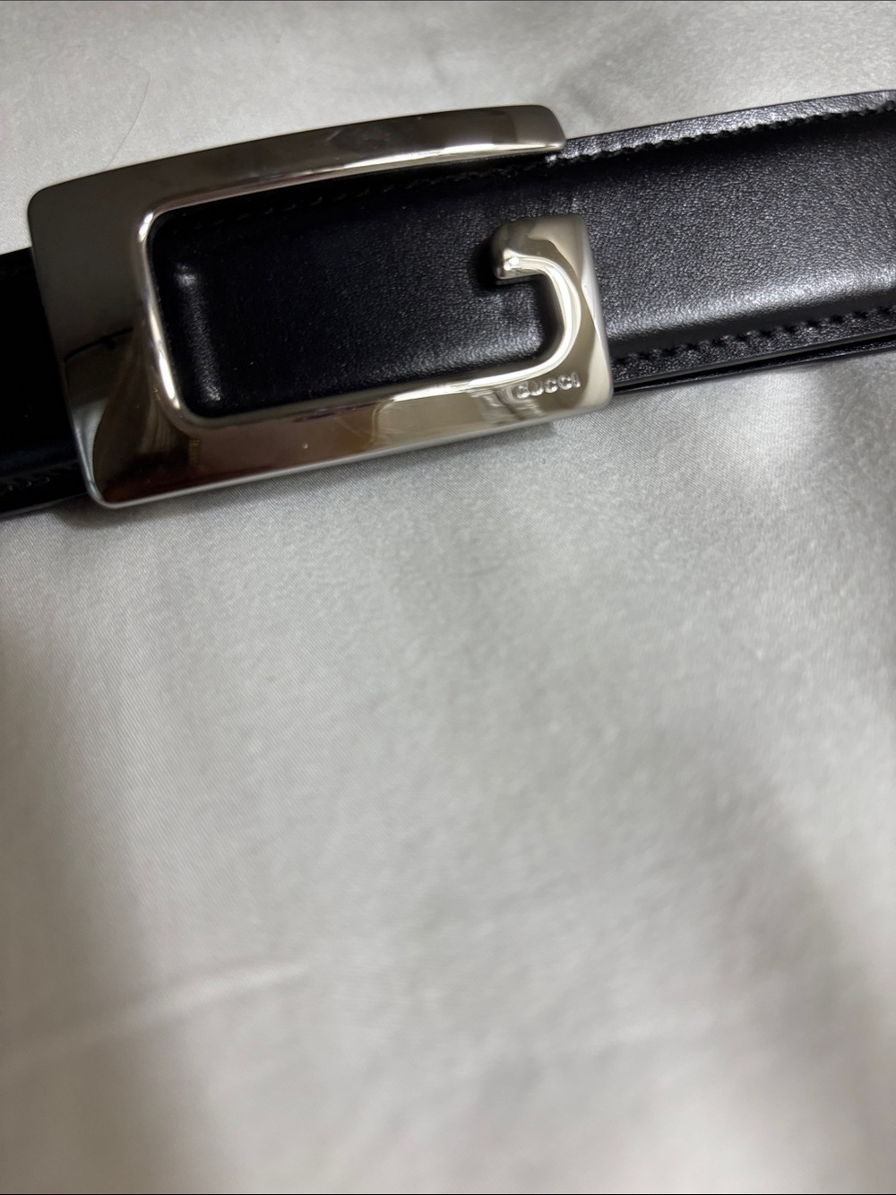 Gucci Black Leather Belt with Silver-Tone Rectangular G Buckle